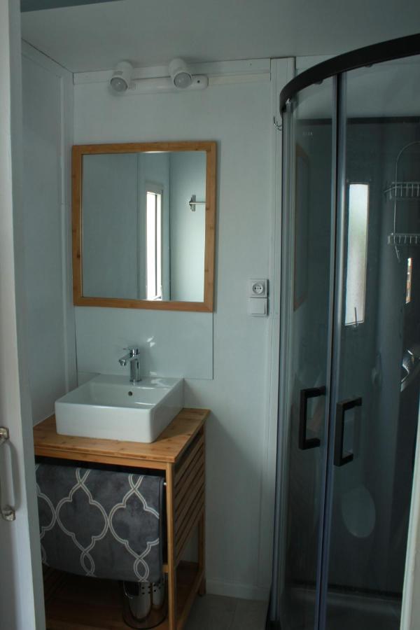 Les Bungalows Du Chateau D'O Petite Île エクステリア 写真