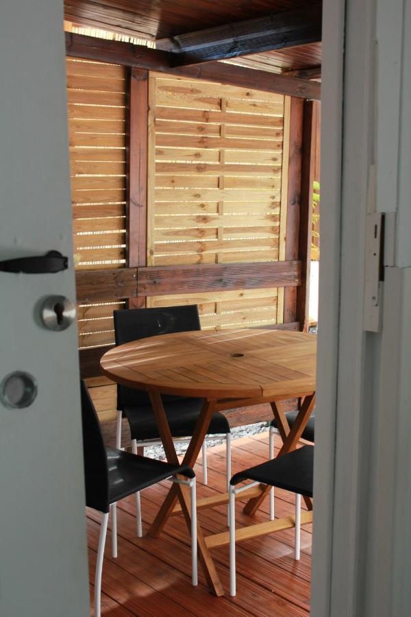 Les Bungalows Du Chateau D'O Petite Île エクステリア 写真