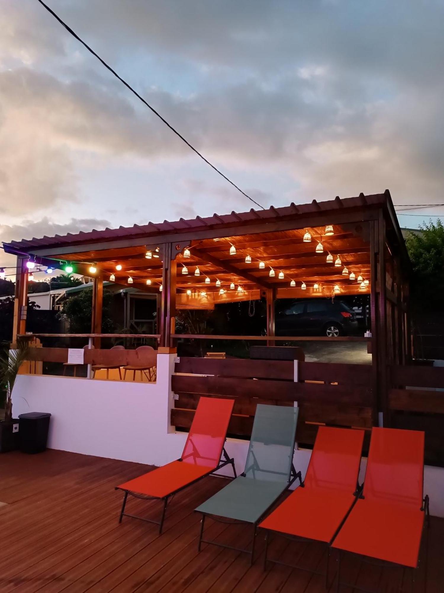 Les Bungalows Du Chateau D'O Petite Île エクステリア 写真